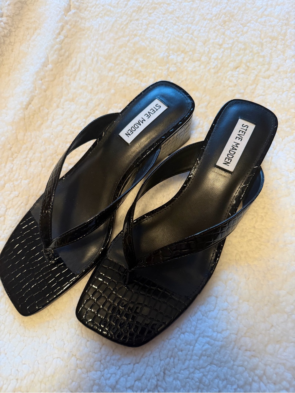 Steve Madden Black Croc-Embossed Thong Mules
